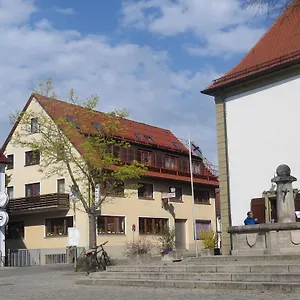 Hotel Gasthof-metzgerei Rotes Ross, Burghaslach