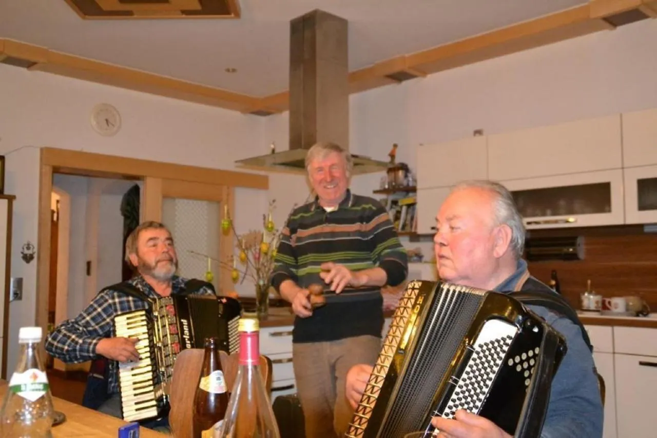 Erlebnispension Zum Wanderer Sepp Arnbruck Gasthof